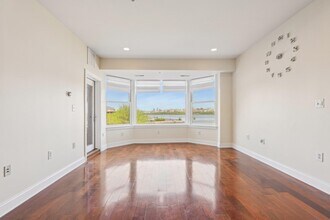 20 Ave at Port Imperial in West New York, NJ - Building Photo - Building Photo