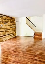 4950 W Brigantine Ct, Unit 4950 W Brigantine Ct in Wilmington, DE - Building Photo - Building Photo