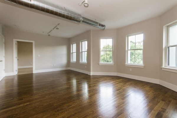 11 Saint George St, Unit 202