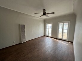 4145 Garthwaite Ave in Los Angeles, CA - Building Photo