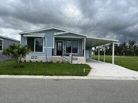 3610 Vine Trl in Ellenton, FL - Building Photo