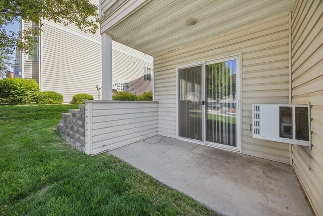 Lion's Gate in Walla Walla, WA - Building Photo - Building Photo