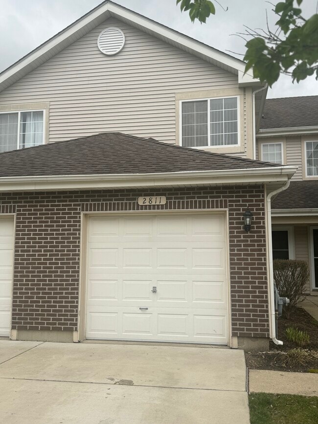 property at 2811 Odlum Dr