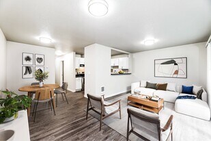 Parc 12th in Everett, WA - Building Photo