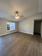 1335 Salem Cir in Bowling Green, KY - Building Photo - Building Photo