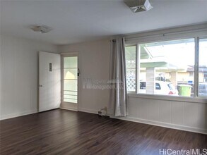 3358 Harding Ave in Honolulu, HI - Building Photo - Building Photo