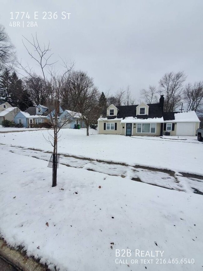 1774 E 236th St in Euclid, OH - Building Photo - Building Photo