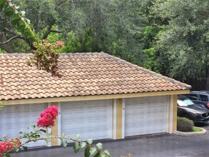 1325 Lake Shadow Cir in Maitland, FL - Building Photo - Building Photo