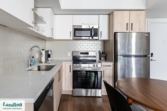 200 NE 1st Ave in Pompano Beach, FL - Building Photo - Building Photo