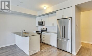 1210 Milton St in Milton, ON - Building Photo - Building Photo