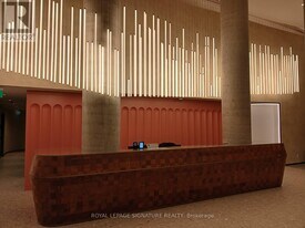 25 Wellington St S in Kitchener, ON - Building Photo