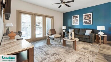 2056 Sundance Parkway, Unit 4301 in New Braunfels, TX - Foto de edificio - Building Photo