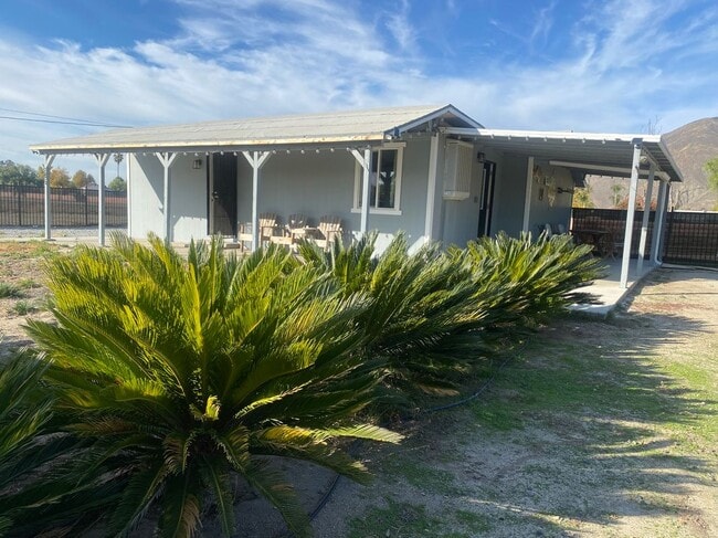 property at 40094 Sunset Ln