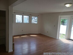 11 Etna St, Unit 11 in Boston, MA - Building Photo - Building Photo