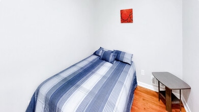 276 Bromack Dr SE in Atlanta, GA - Building Photo - Building Photo