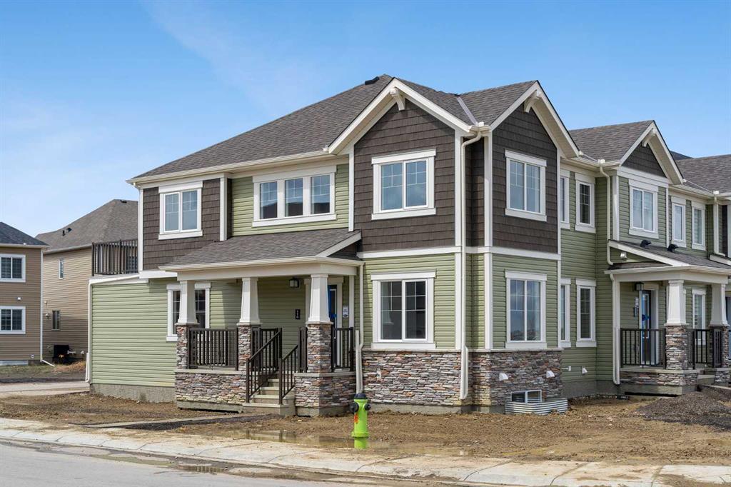 114 Cityspring Gate NE in Calgary, AB - Building Photo
