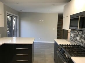 805 Blackhawk Ln in Riverwoods, IL - Building Photo - Building Photo