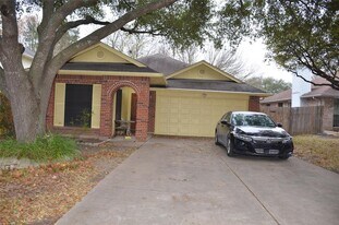 1115 Faircrest Dr in Austin, TX - Building Photo