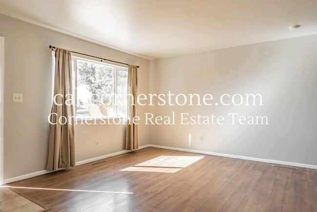 3330 Calaveras Way in Colorado Springs, CO - Building Photo - Building Photo