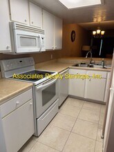 1630 SW 16th St in Gainesville, FL - Building Photo - Building Photo