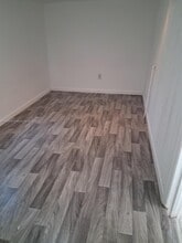 2549 NE 190th St in Miami, FL - Building Photo - Building Photo