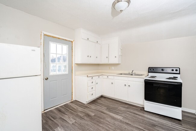 property at 1315 State St