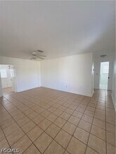 436 Bayshore Dr in Cape Coral, FL - Building Photo - Building Photo