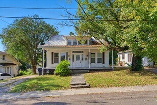2927 Dempster St NE in Knoxville, TN - Building Photo