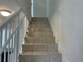 1020 SW 4th St in Miami, FL - Building Photo - Building Photo