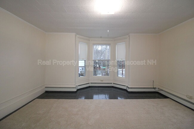 69 Lafayette St in Rochester, NH - Building Photo - Building Photo