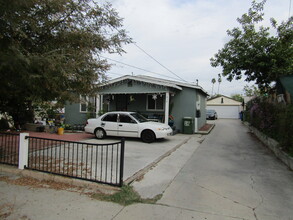 810 N Eastman Ave in Los Angeles, CA - Building Photo - Building Photo