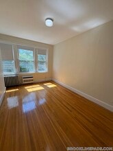 33 Lancaster Terrace in Brookline, MA - Building Photo - Building Photo