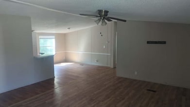 114B Ava Ln in Trinity, TX - Building Photo - Building Photo