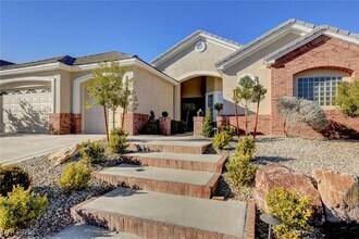 10728 Elm Ridge Ave in Las Vegas, NV - Foto de edificio - Building Photo