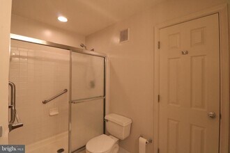 12000 Amber Ridge Cir in Germantown, MD - Building Photo - Building Photo