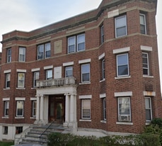 15 Scottfield Rd, Unit 8