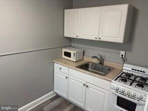 7243 Holabird Ave in Dundalk, MD - Building Photo - Building Photo