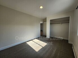 8114 Boundary Ave in Anchorage, AK - Building Photo