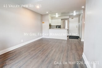 41 Vly Vw Rd in Kitchener, ON - Building Photo - Building Photo