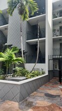 444 SW 4th St in Miami, FL - Building Photo - Building Photo