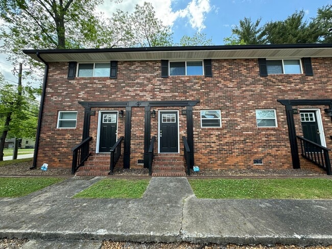 22 Church St in Cave Spring, GA - Building Photo - Building Photo