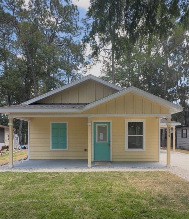 property at 8572 NW 39th Cir