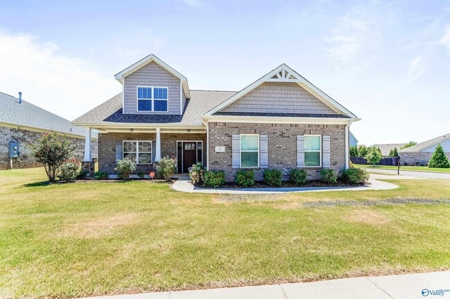 property at 1 Stowe Ct