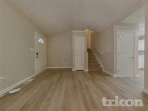 210 Legend Dr in Dallas, GA - Building Photo - Building Photo