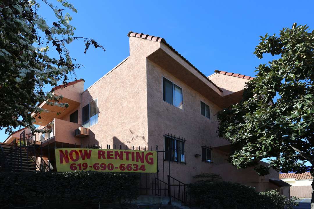 Casa Maria Apartments in San Ysidro, CA - Foto de edificio