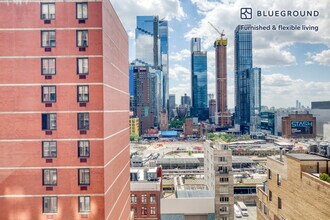 520 W 43rd St in New York, NY - Building Photo - Building Photo