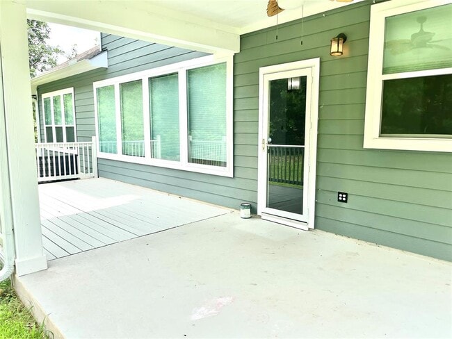 108 Keamuku Ct in Bastrop, TX - Building Photo - Building Photo