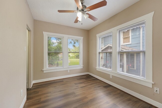 property at 1107 Melbourne St