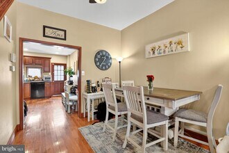 818 Belgrade St in Philadelphia, PA - Building Photo - Building Photo