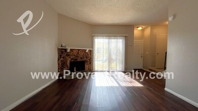 16465 Green Tree Blvd in Victorville, CA - Building Photo - Building Photo